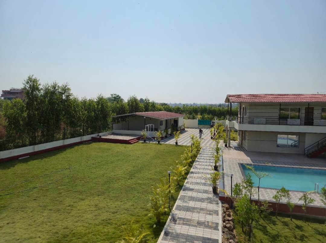 Resort Garden View 6